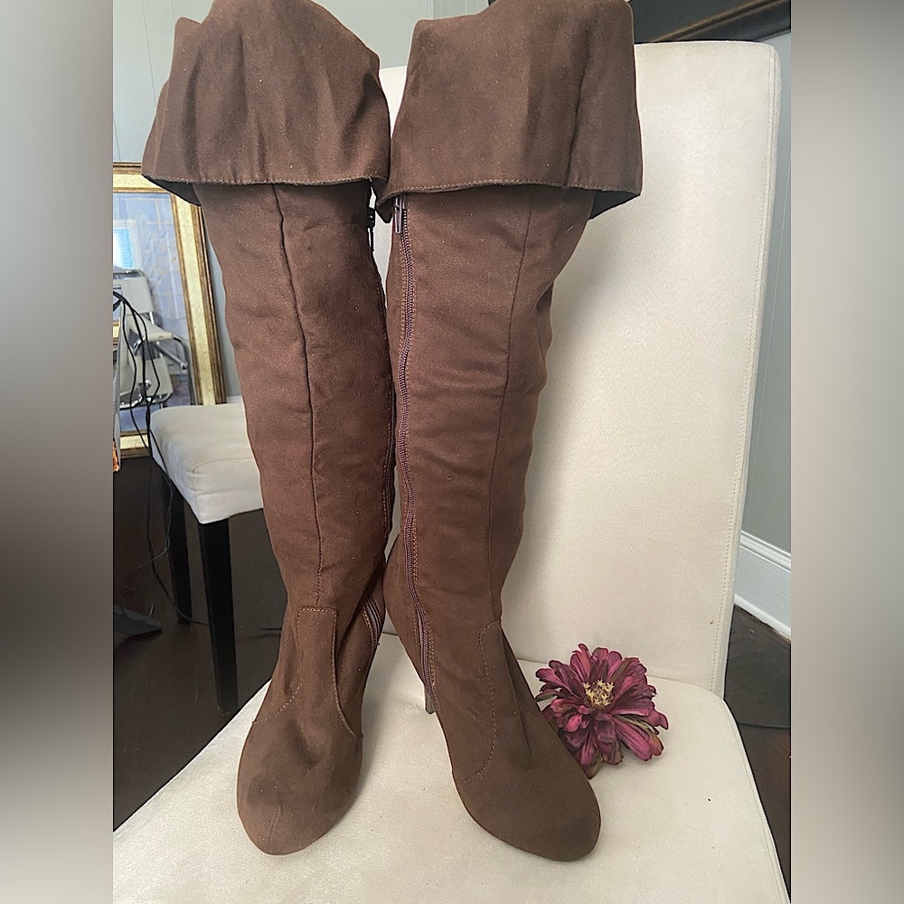 Anne Michelle knee high boots
